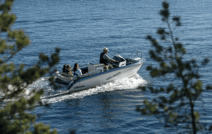 This is a true all electric boat speed and range combined!